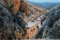cSearightpMaaloula1-Maaloula-Convent-Syria-1976-postcard