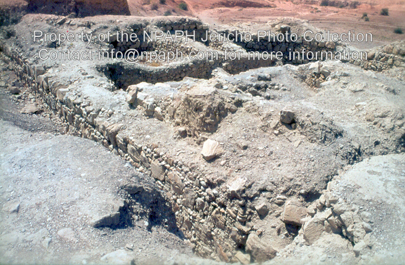 Tell Abu es-Alayik, Herodian Jericho (1973; ID: cVriezenpAbuel-Alayik1604; Source: photo; Repository: NPAPH; Creator: K. Vriezen)