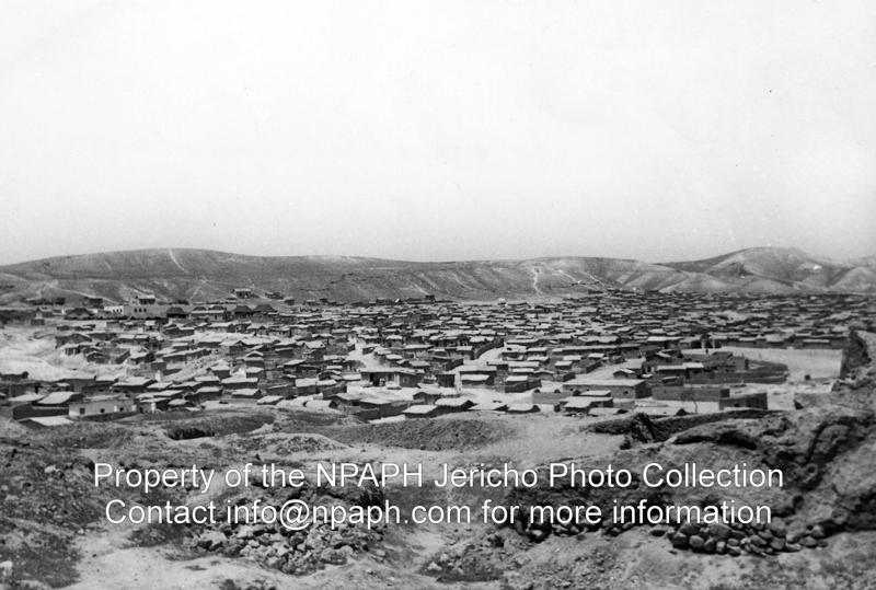 Refugee camp 'al-Nuwaymah' (1954; ID: cVriezenpJerichoF54.198; Source: photo; Repository: NPAPH; Creator: Th. C. Vriezen)