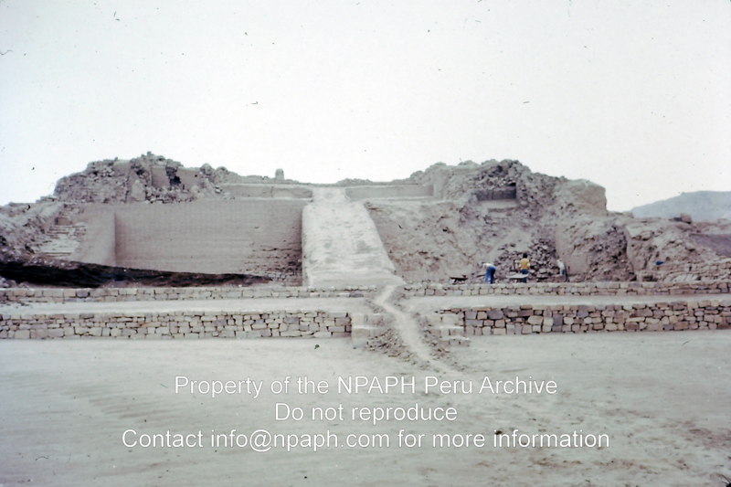 Pachacamac (major long – occupied site) (May 1975; ID: cTugenpPeru0002; Source: slide; Depository: NPAPH; Creator: Philip Tugendrajch)