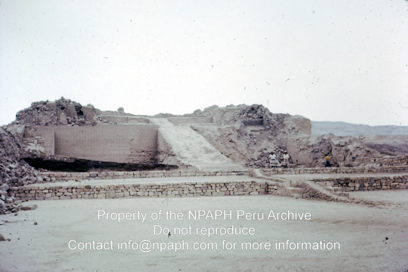 Pachacamac (major long – occupied site) (May 1975; ID: cTugenpPeru0003; Source: slide; Depository: NPAPH; Creator: Philip Tugendrajch)