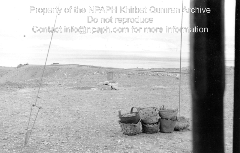 This photo has been given the title ‘Dead Sea, direction Transjordan’. Here the presence of rails for transporting material is shown (22 March 1954; ID: cBoerpQumran12.20; Source: photo; Depository: NPAPH; Creator(s): Leo Boer).